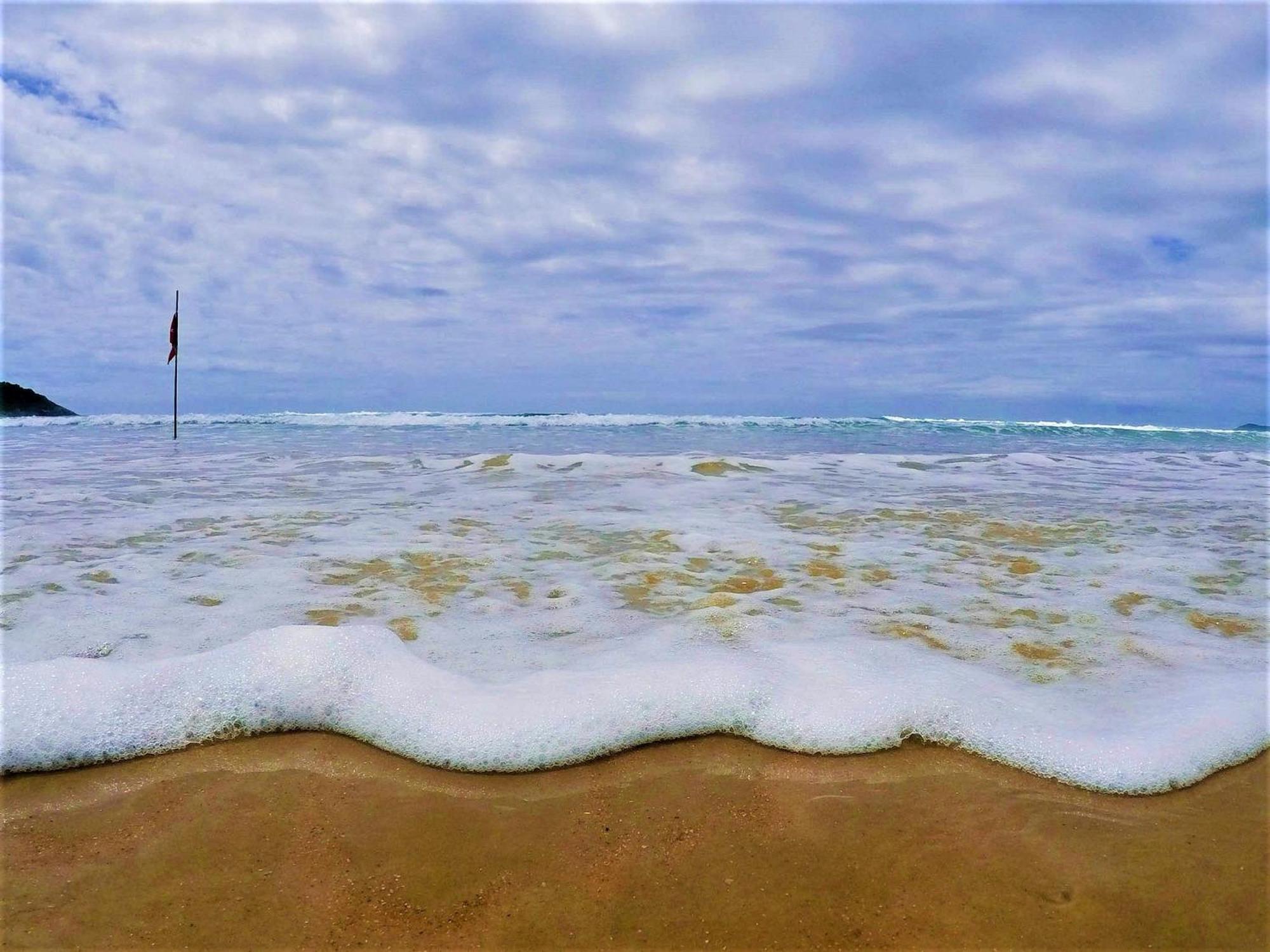 Pousada Hanalie - Praia Do Rosa - Sc Экстерьер фото